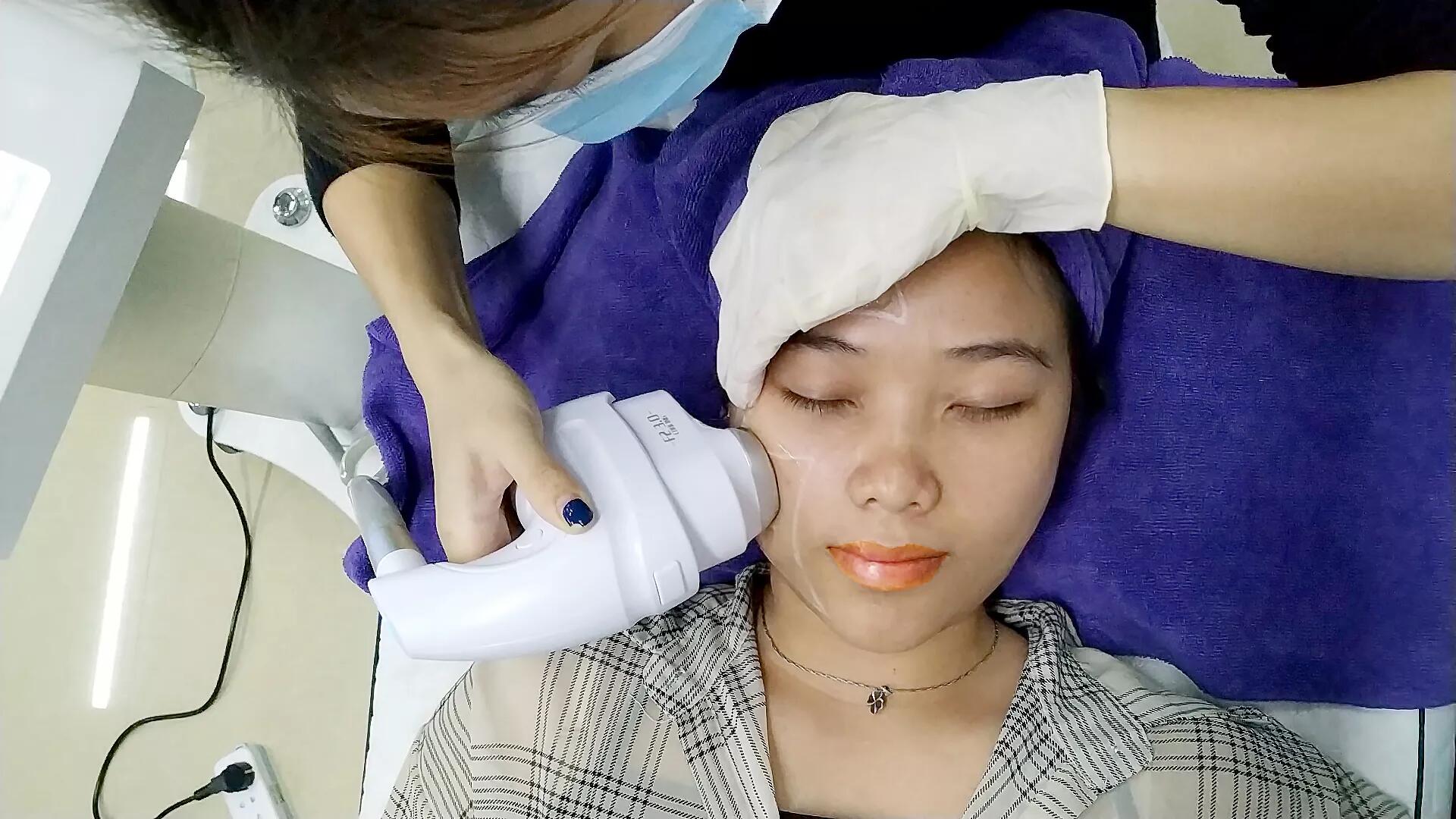 1 000 000 tirs 8D Refroidissement par glace HIFU 5D Smas Lifting Soin de la peau Machine de beauté