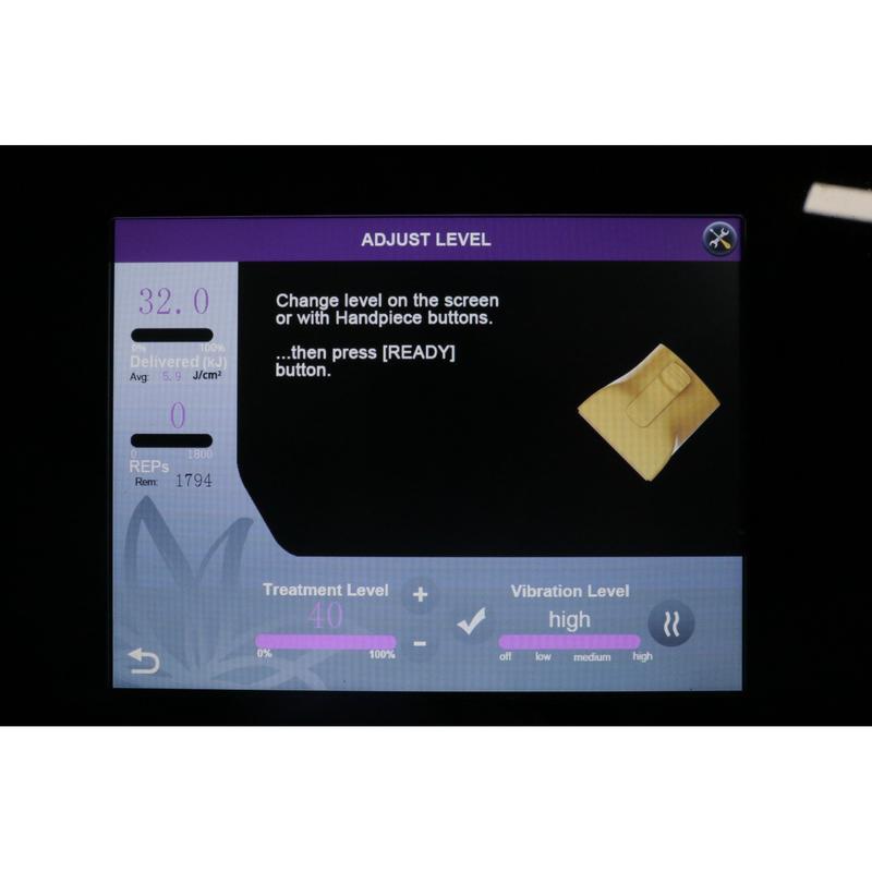Appareil de raffermissement de la peau 2024, machine de lifting facial HIFU et de rajeunissement de la peau RF 2 en 1 Flx